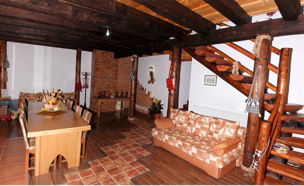 Pensiunea Doina Vadu Izei Exterior foto